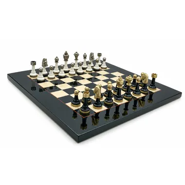 Schachset Staunton Design IV mit Ahorn-Schachbrett und Figuren aus Holz und Metall