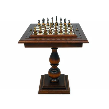 Schachtisch auf Holzfuß mit Spielfläche aus Alabaster und Marmor