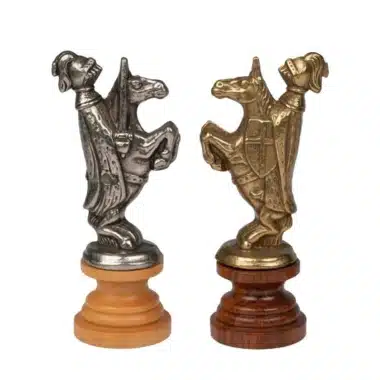 Medieval II Schachset aus Nussbaum- und Ahornholz & Schachspiel aus massivem Holz und Metall – Bild 10