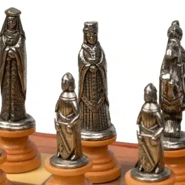 Medieval II Schachset aus Nussbaum- und Ahornholz & Schachspiel aus massivem Holz und Metall – Bild 7