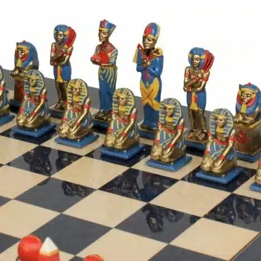 Set Ägypten III Ahornholzschachbrett & Schachspiel aus massivem, handbemaltem Metall – Bild 4