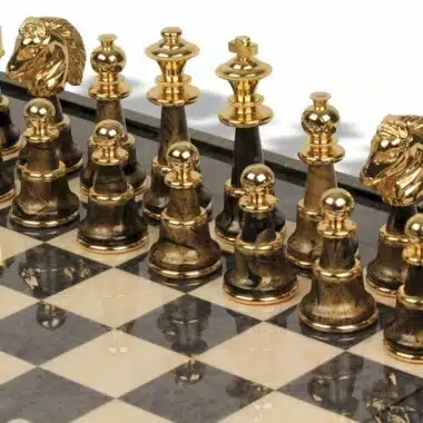 Staunton Fantasy XL Set Schachbrett aus grünem Ahornholz & Schachspiel aus Messing und Holz mit Gold- und Silberbeschichtung – Bild 3