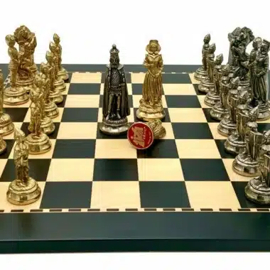 Alternative view of Mary Stuart X Set Schachbrett aus dunklem Holz und Schachspiel aus Metall