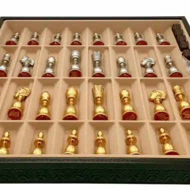 Alternative view of Arabic Style V Schachbrett Set Schwarzes Kunstlederschachbrett mit Aufbewahrung und Schachspiel aus gold- und silberbeschichtetem Metall