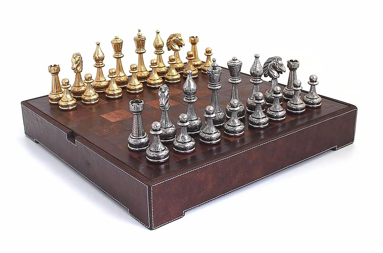 Set „Flowered“ Schachbrett aus echtem Leder und Schachspiel aus massivem Metall, gold- und silberbeschichtet