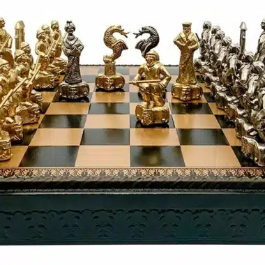 Samurai II Set Schachbrett Aufbewahrungsbox und Schachspiel aus Metall – Bild 3