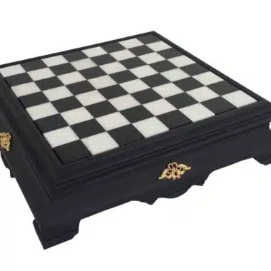 Luxuriöses Art Deco Schachspiel mit Schwarz-Weiß-Schachbrett aus Holz und Carrara-Marmor-Spielbrett mit Aufbewahrung und Schwarz-Weiß-Schachspiel in 24 Karat Gold – Bild 7