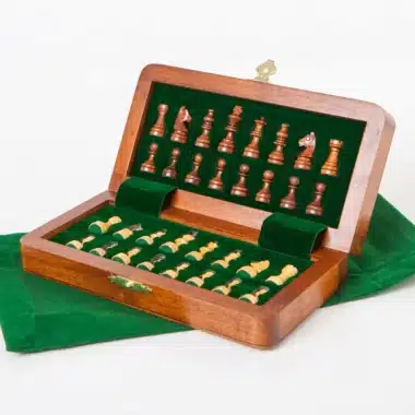 Reise-Magnet-Schachset aus Holz – Bild 9