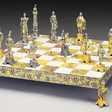 Komplettes Schachset Medici Vs Pazzi auf Onyx-Schachbrett mit Bronze und 24-karätigem Gold