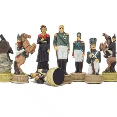 Set Napoleon Russlandfeldzug II Schachspiel aus Kunstharz und Schachbrett aus Kunstleder Schwarz – Bild 16
