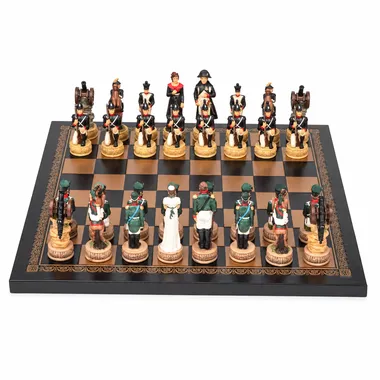Schachspiel Napoleon Russlandfeldzug II auf schwarzem Kunstleder-Schachbrett