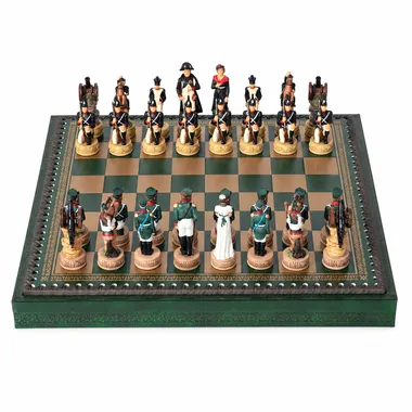 Napoleon Russlandfeldzug IV Set, Figuren aus Harz auf grünem Schachbrett, Vorderansicht