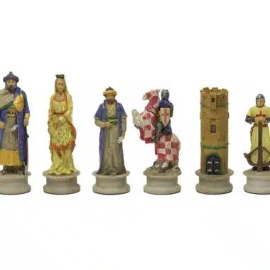 Schachspiel Kreuzzug aus handbemaltem Harz, aufgereihte Figuren