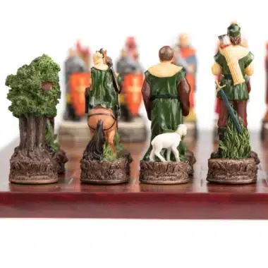 Set Robin Hood Kunstlederschachbrett & handbemaltes Schachspiel aus Harz – Bild 5