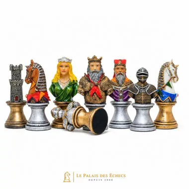 Handbemalte Schachfiguren aus Harz mit Königen, Damen, Springern und Turm