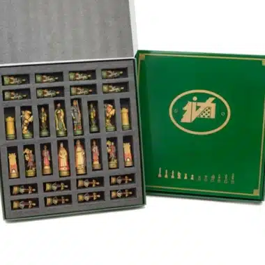 Jeu d'Echecs en Résine "Camelot "