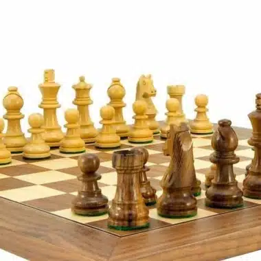 Deluxe-Set Kleines Schachbrett aus Ahorn- und Walnussholz & Schachspiel aus Rosen- und Buchsbaumholz – Bild 4