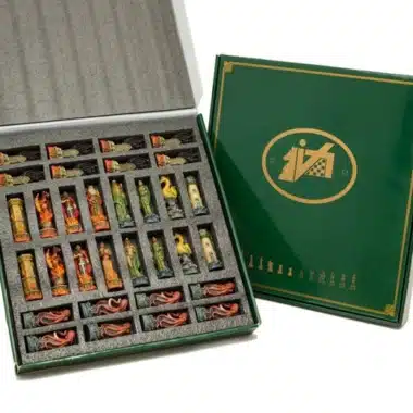 Jeu d'Echecs en Résine "Eau vs Feu"