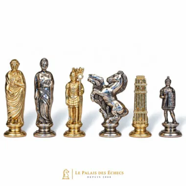 Schachfiguren César II aus massivem Metall mit silberner und goldener Oberfläche
