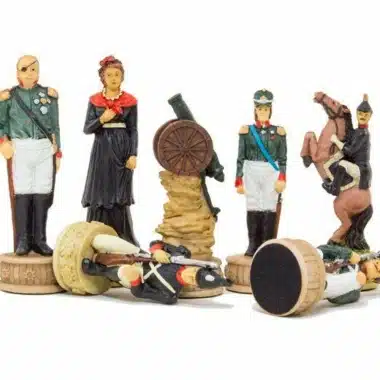 Set Napoleon Russlandfeldzug IV Schachspiel aus Kunstharz und Schachbrett aus grünem Kunstleder – Bild 10