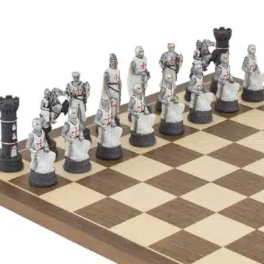Templer-Schachspiel, diagonale Ansicht des vollständigen Schachbretts