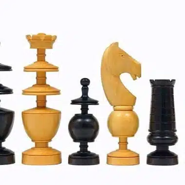 Schachfiguren Régence Française, Turm, Springer und Bauern aus hellem und ebonisiertem Buchsbaum