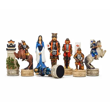 Schachspiel aus Harz mit Samurai-Thema, vollständiges Set bemalter Figuren