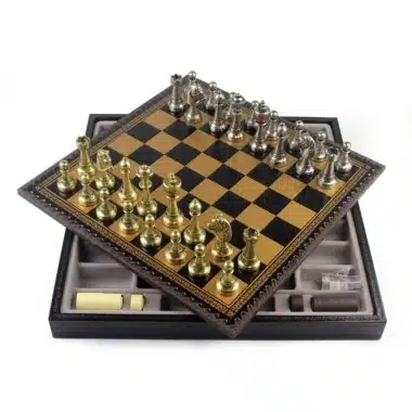 Alternative view of Staunton Mix II Kunstlederschachbrett mit integriertem Aufbewahrungsfach & Schachspiel aus Massivmetall