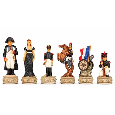 Schachfiguren Schlacht von Waterloo, französische Seite mit Dame, Offizier und Reiter