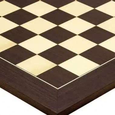 Schachbrett Windsor III aus Wenge- und Ahornholz, Nahaufnahme der Felder