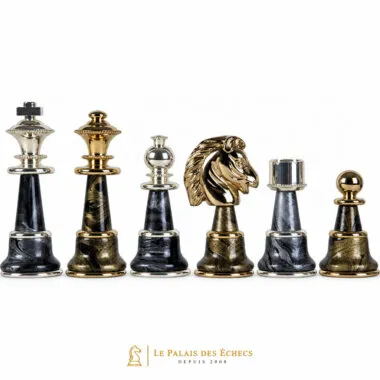 Staunton Fantasy XL Figuren, goldene und silberne Oberfläche, detaillierter Pferdekopf