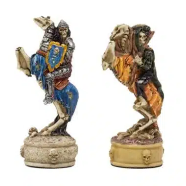 Jeu d'Echecs en Résine "Zombie"