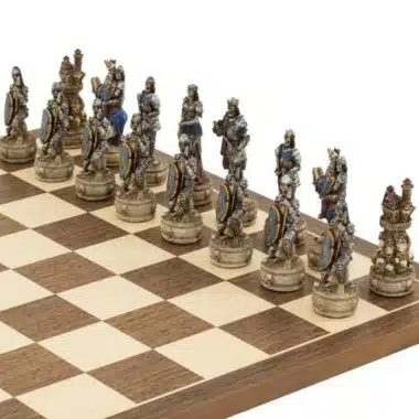 Jeu d'Echecs en Résine "Zombie"