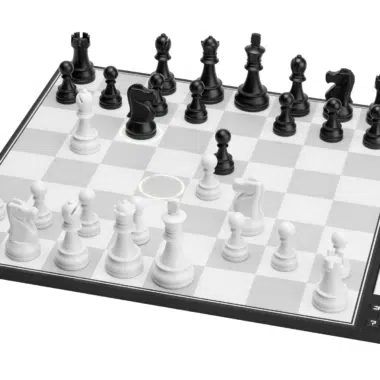 DGT Centaur - Intelligenter Schachcomputer für Spieler aller Spielstärken