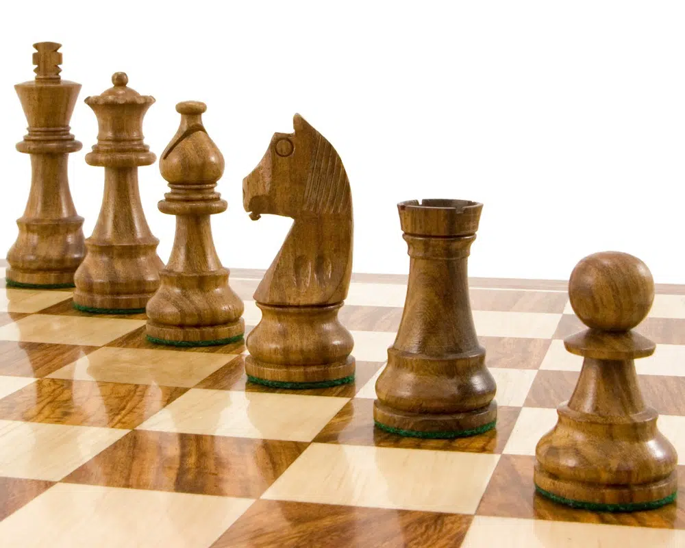 Jeu d'Échecs Staunton en Bois de Sheesham et Bois de Buis