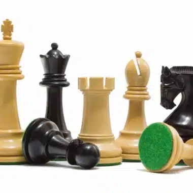 Leningrad-Set Schachbrett aus Mahagoniholz und Schachspiel aus ebonisiertem Buchsbaumholz – Bild 9