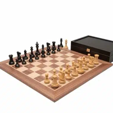 Komplettes Windsor-Schachspiel mit Walnuss-Ahorn-Brett und Box
