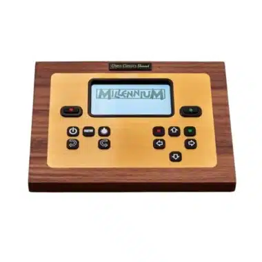 Elektronische ChessGenius-Konsole mit Display und Bedientasten, Frontansicht