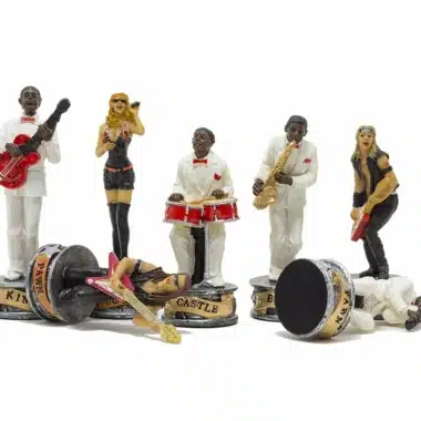 Schachspiel Jazz vs Rock - Kunstlederschachbrett & Harzfiguren – Bild 5