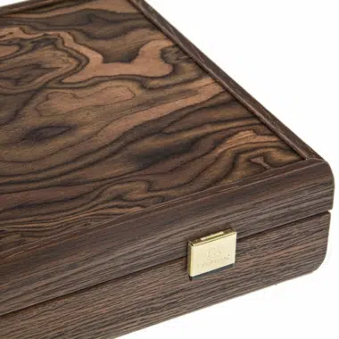 Pokerset - Holzkasten aus dunklem Walnussholz mit kalifornischem Wurzelholzfurnier auf dem Deckel – Bild 5