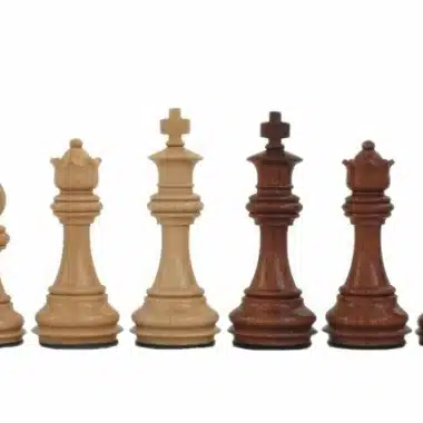 Vergleich der hellen und dunklen Figuren aus Rosenholz