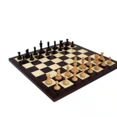 Schachspiel und Schachbrett aus Rosenholz, Gesamtansicht des Sets