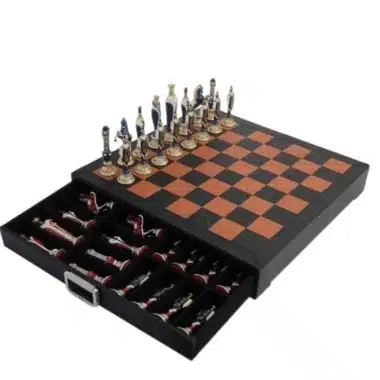 Alternative view of Großes Schachspiel Italienische Renaissance & Schachbrett aus Leder mit Aufbewahrung