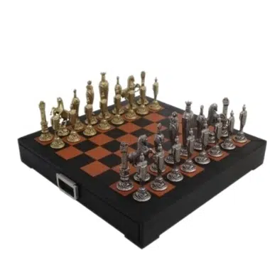 Alternative view of Schachspiel Renaissance Florentin aus Metall & echtes Leder-Schachbrett mit Aufbewahrungsschublade