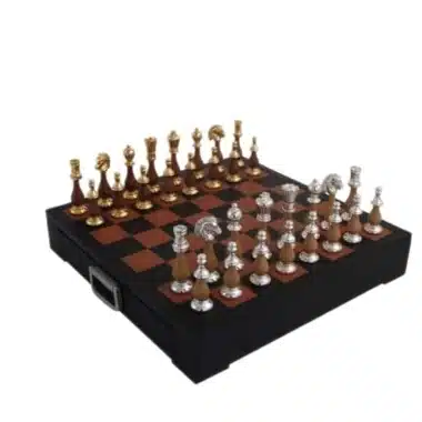 Schachspiel aus Holz und Metall mit Gold- und Silberbeschichtung & Schachbrett aus Leder mit Aufbewahrungsschublade