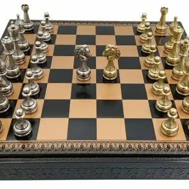Blumiges Schachspiel - Schachbrett, Damespiel & Backgammon aus Kunstleder in Gold/Schwarz mit Aufbewahrungsfach & Metallschachspiel – Bild 4