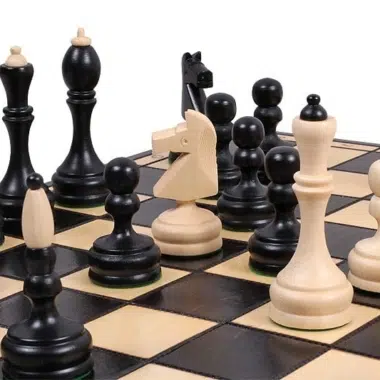 Faltbares Schachbrett und Schachspiel aus Holz mit Aufbewahrung – Bild 5