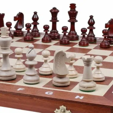 Faltbares Schachbrett und Schachspiel aus Holz Größe 5 – Bild 4