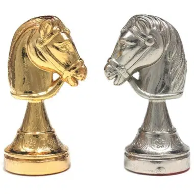 Staunton Schachfiguren aus Gold- und Silberbeschichtung und Schachbrett auf Holzsockel aus schwarzem und weißem Wurzelholz mit Aufbewahrungsschublade – Bild 8
