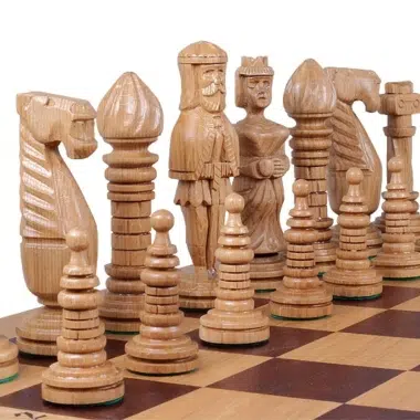 Große Schachfiguren und faltbares Schachbrett aus Holz mit Aufbewahrung – Bild 4